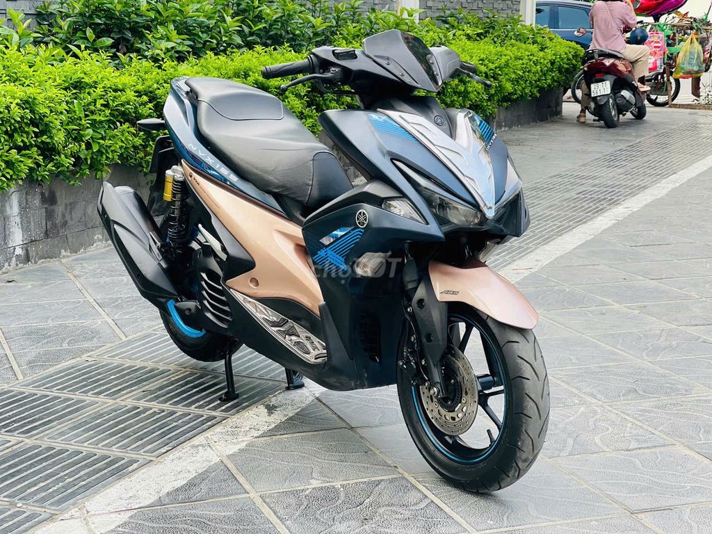 YAMAHA NVX 155 ABS  BAO ZIN 1 CHỦ ĐI GIẤY TỜ CHUẨN. Mua bán Xe máy tại Quận Cầu Giấy Hà Nội được đăng bởi VIỆT ANH hình 1