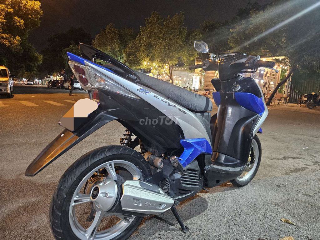 Yamaha Luvias FI 2015 сине-серебристый