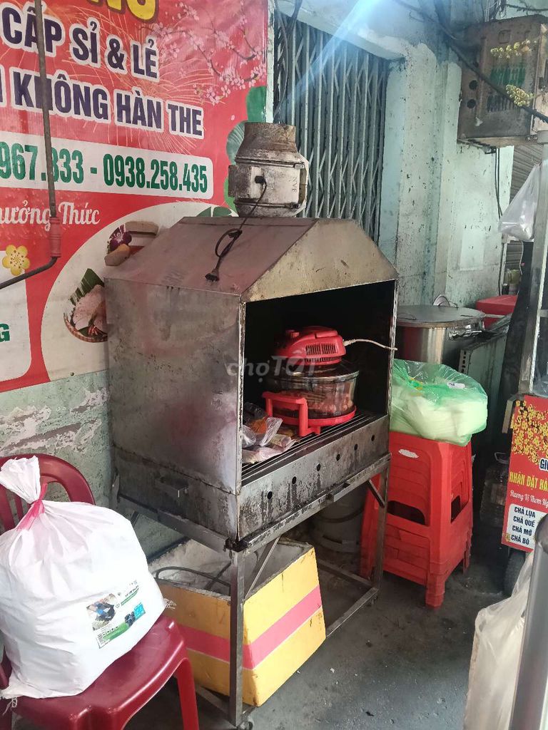 Lò nướng Inox có máy hút khói. Mua bán Bếp, lò, đồ điện nhà bếp tại Quận 8 Tp Hồ Chí Minh được đăng bởi Lê Hoàng hình 1