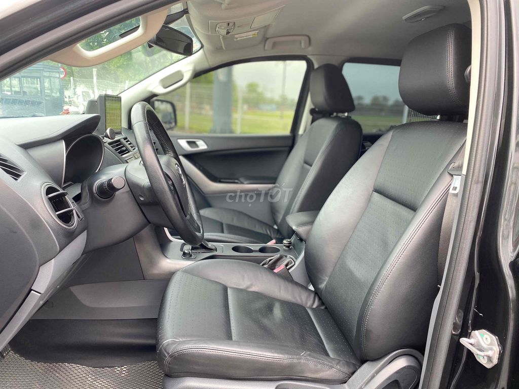 Mazda BT50 3.2 2 cầu sx 2016 xe Nhập Thái