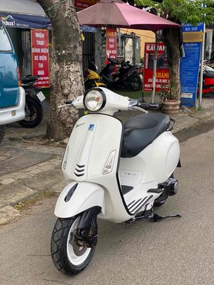 Piaggio Vespa Primavera 2014 Trắng. Mua bán Xe máy tại Quận Sơn Trà Đà Nẵng được đăng bởi khánh duy bán xe trả góp