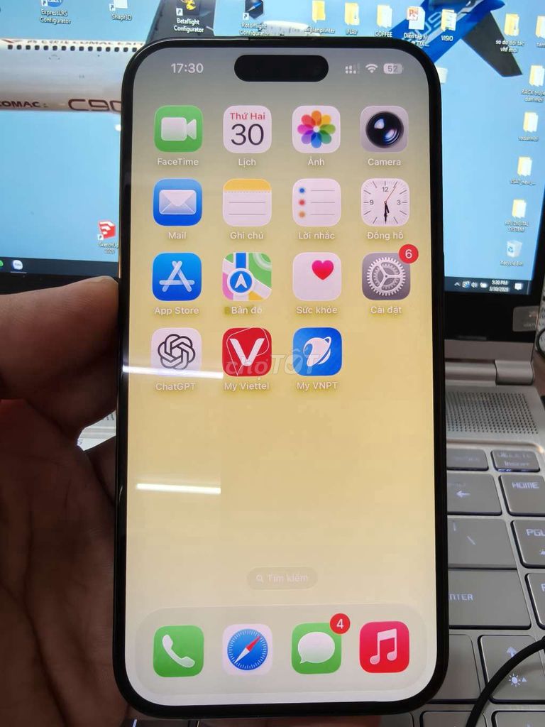 Apple iPhone 15 Pro 128GB Đen. Mua bán Điện thoại tại Thành phố Cà Mau Cà Mau được đăng bởi chú 2 hình 1