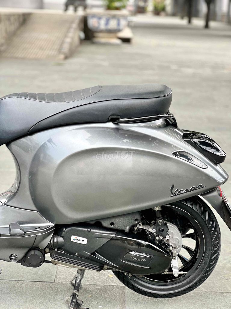 VESPA SPRINT ABS IGET 2018 Xám LamBo Chính Chủ. Mua bán Xe máy tại Thành phố Thủ Đức Tp Hồ Chí Minh được đăng bởi Hiếu  hình 15