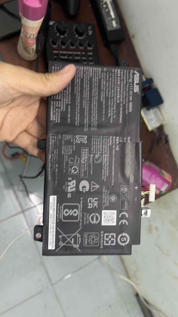 pin tuf a15 sài tốt của asus sạc được 20 lần