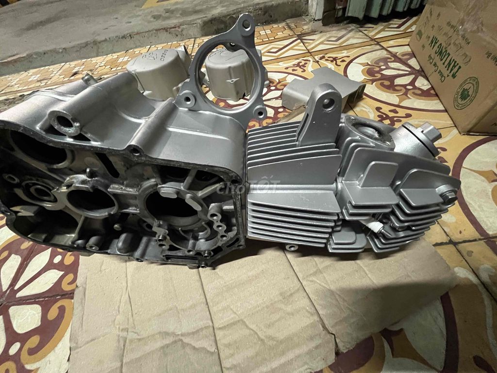 cặp lóc giữa Speed xịn. Mua bán Phụ tùng xe tại Thành phố Cà Mau Cà Mau được đăng bởi Lê Chuyện hình 2