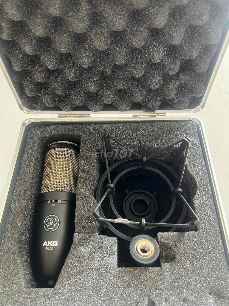Micro thu âm AKG P420. Mua bán Tivi, Âm thanh tại Thành phố Thủ Đức Tp Hồ Chí Minh được đăng bởi Ken Nguyễn hình 1