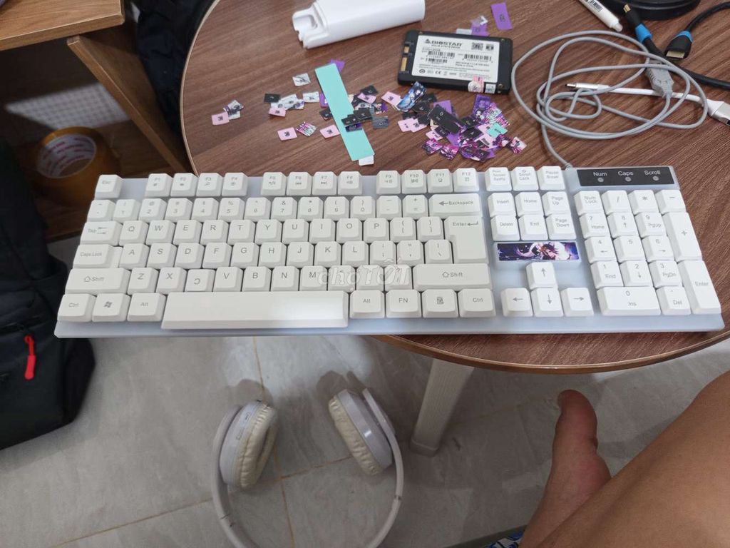 Bàn phím Full-size Trắng. Mua bán Phụ kiện (Màn hình, Chuột...) tại Huyện Đông Hải Bạc Liêu được đăng bởi Anh Nguyen hình 1