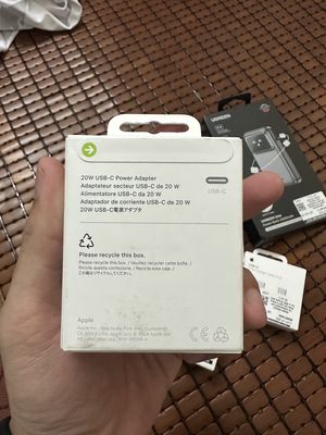 Thanhlý 20 Củ sạc Apple 20W chính hãng nguyên seal. Mua bán Phụ kiện (Màn hình, Chuột...) tại Thành phố Thuận An Bình Dương được đăng bởi Anh Nghĩa Hà