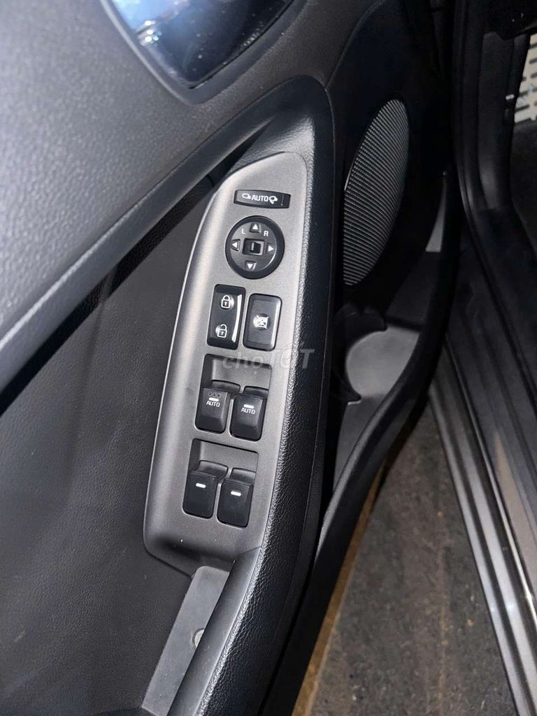 KIA K3 2013 Tự động 42000 km Xám. Mua bán Ô tô tại Thành phố Bảo Lộc Lâm Đồng được đăng bởi Kimquang hình 5