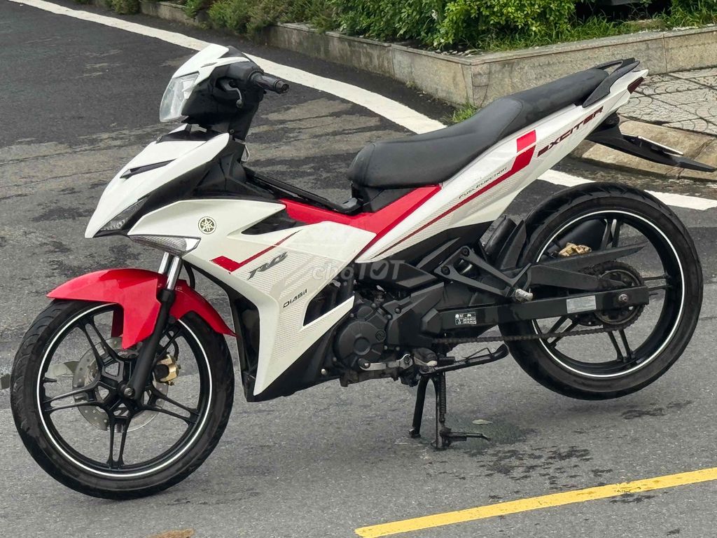 Yamaha Exciter 2016 Белый, Красный