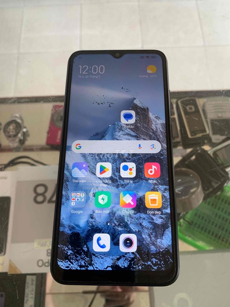 Xiaomi Redmi 9C 4/128GB zin đẹp