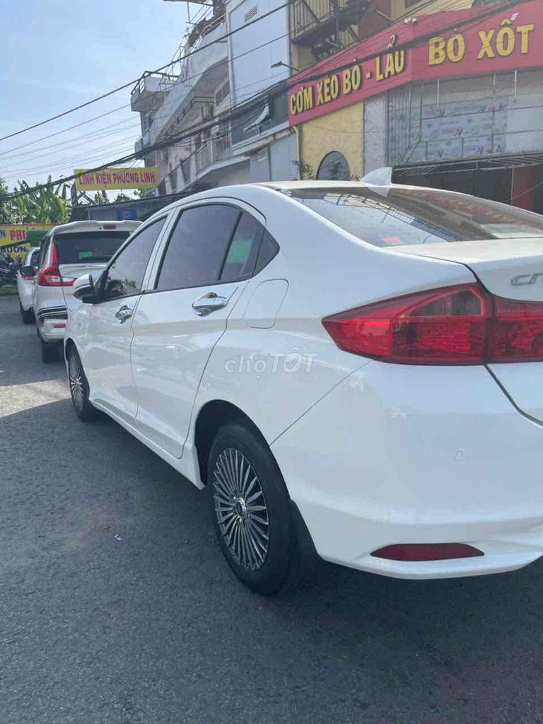 honda city ( xe nữ đi giữ  rất kỷ ). Mua bán Ô tô tại Quận Bình Thạnh Tp Hồ Chí Minh được đăng bởi Trang ngân hàng  hình 4