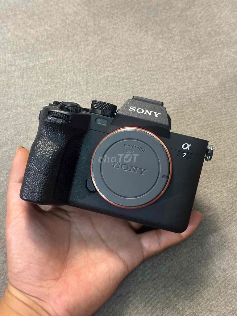 Sony A7 Mark IV (ICLE-7M4) Likenew 99%. Mua bán Máy ảnh, Máy quay tại Quận Hải Châu Đà Nẵng được đăng bởi Tiến Đạt hình 1