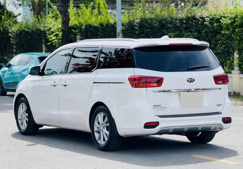 Kia Sedona 2018  - 80000 km. Mua bán Ô tô tại Quận 12 Tp Hồ Chí Minh được đăng bởi NHI Ô TÔ AN SƯƠNG hình 4