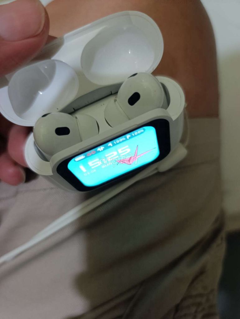 Tai nghe không dây A11 Pro Trắng. Mua bán Tivi, Âm thanh tại Thành phố Thuận An Bình Dương được đăng bởi Adrỡng hình 1