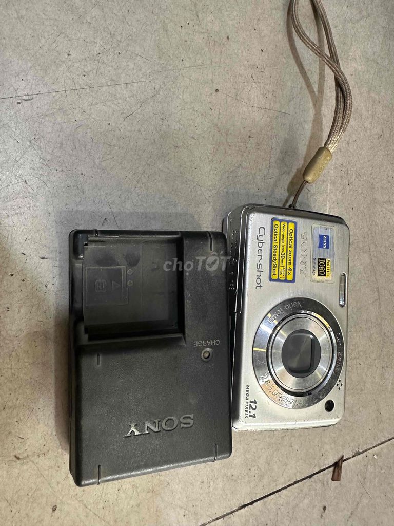Máy ảnh Sony DSC-W220 Không lên nguồn. Mua bán Máy ảnh, Máy quay tại Quận 7 Tp Hồ Chí Minh được đăng bởi Phạm hưng 1982 Q7 Đồ Cũ Bao Sài  hình 1