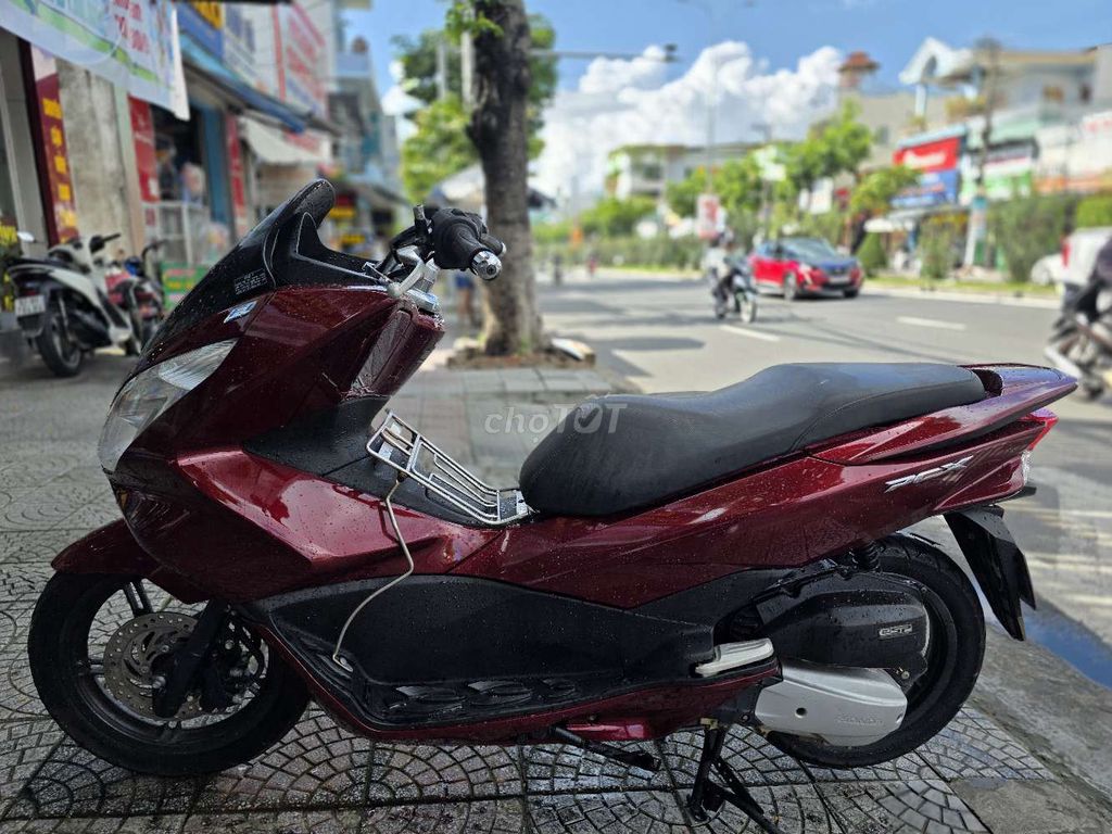 Honda PCX 2014 ZIN ÊM .ĐẸP KENG. Mua bán Xe máy tại Quận Liên Chiểu Đà Nẵng được đăng bởi TRẦN QUỐC THANH hình 2
