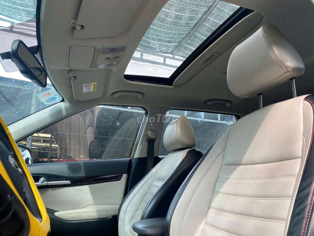 Kia Seltos 2020 Premium 1.4 Turbo,màu vàng,4v km. Mua bán Ô tô tại Quận Bình Tân Tp Hồ Chí Minh được đăng bởi Son Do hình 10