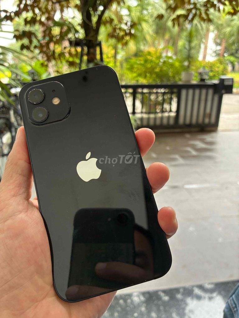 Apple iPhone 12 64GB Đen. Mua bán Điện thoại tại Thành phố Huế Thừa Thiên Huế được đăng bởi Nguyen Tran hình 1