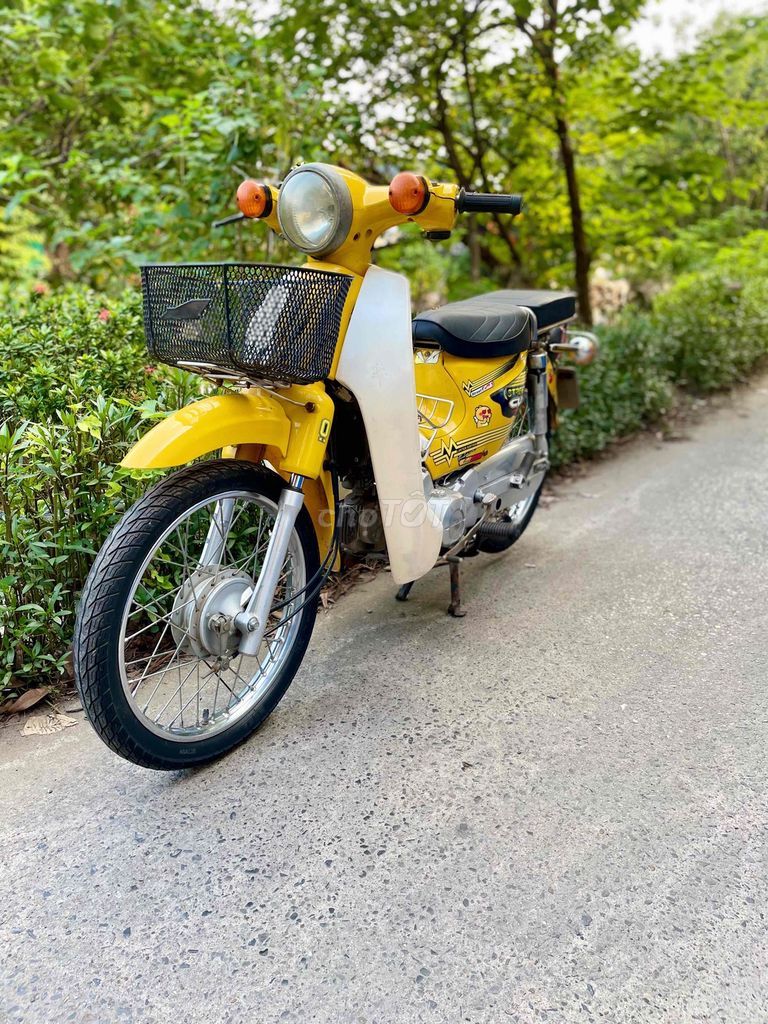 Honda Cup 50cc Желтый Ханой