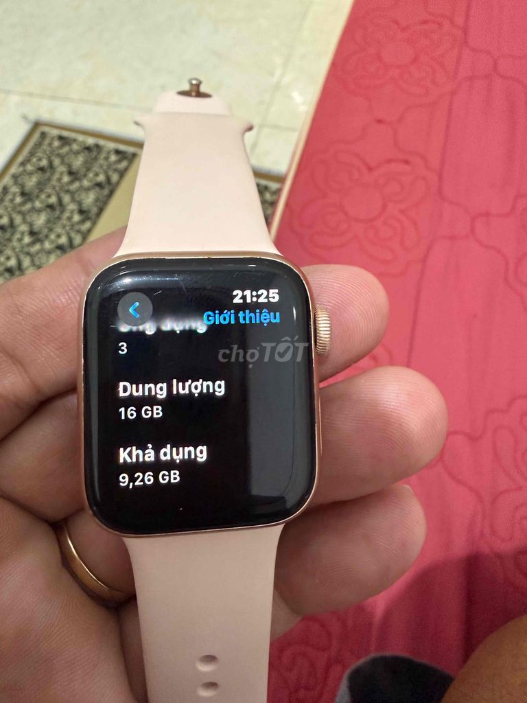 apple watch sr 4.40mm. Mua bán Thiết bị đeo thông minh tại Huyện Gò Công Đông Tiền Giang được đăng bởi chí nhân hình 1