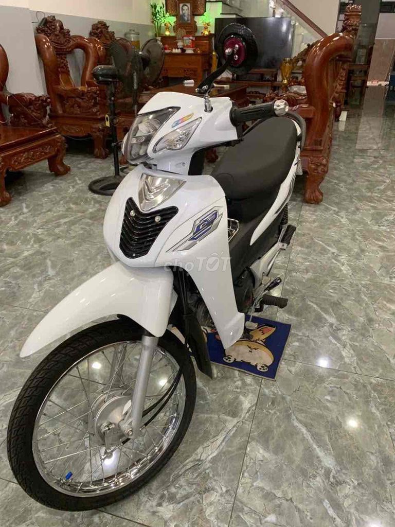 Xe máy 50cc màu Trắng 2500km. Mua bán Xe máy tại Quận Bình Tân Tp Hồ Chí Minh được đăng bởi Cửa hàng xe Đức Mạnh hình 5