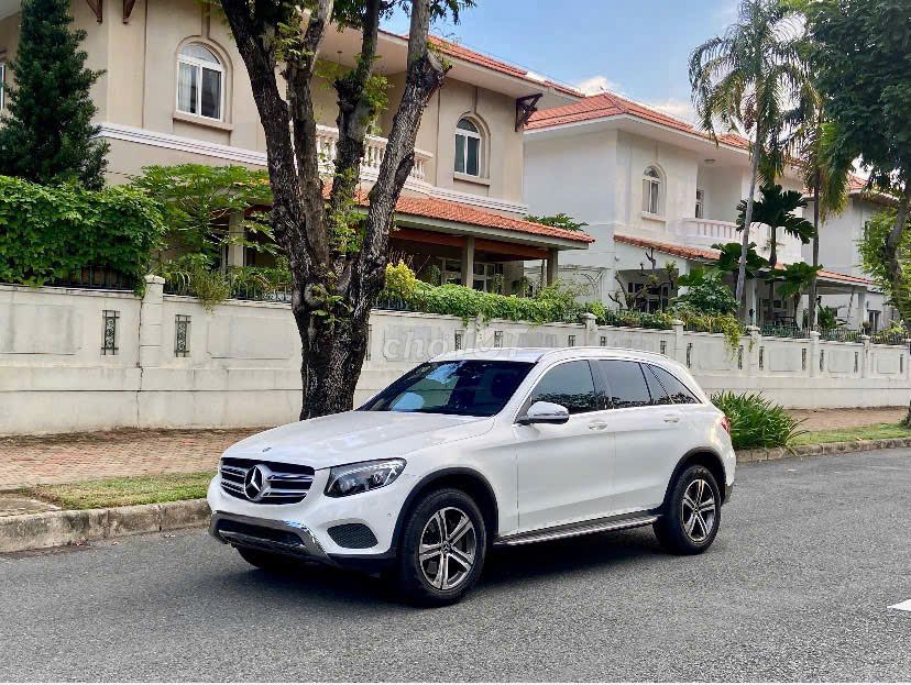 Mercedes Benz GLC 250 4MATIC 2017