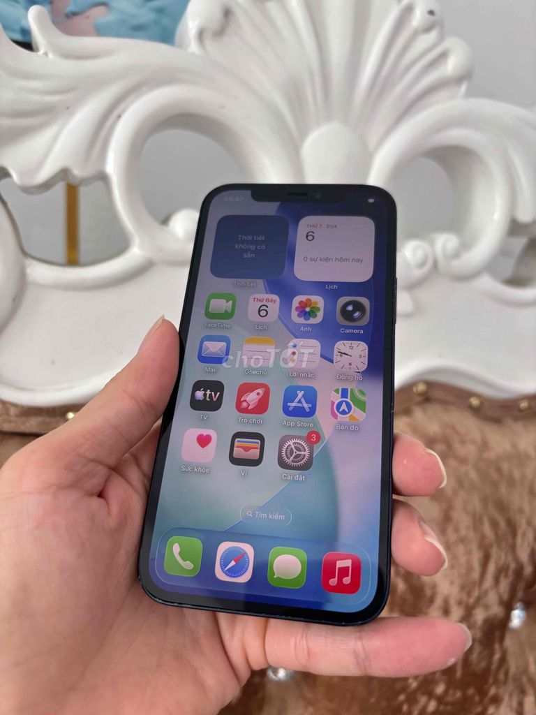 Apple iPhone 12 Đen zin all quốc tế. Mua bán Điện thoại tại Quận Ninh Kiều Cần Thơ được đăng bởi everest hình 1