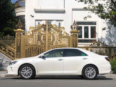 Toyota Camry 2018 2.0 E 70000 km. Mua bán Ô tô tại Quận Cầu Giấy Hà Nội được đăng bởi Tien Thanh