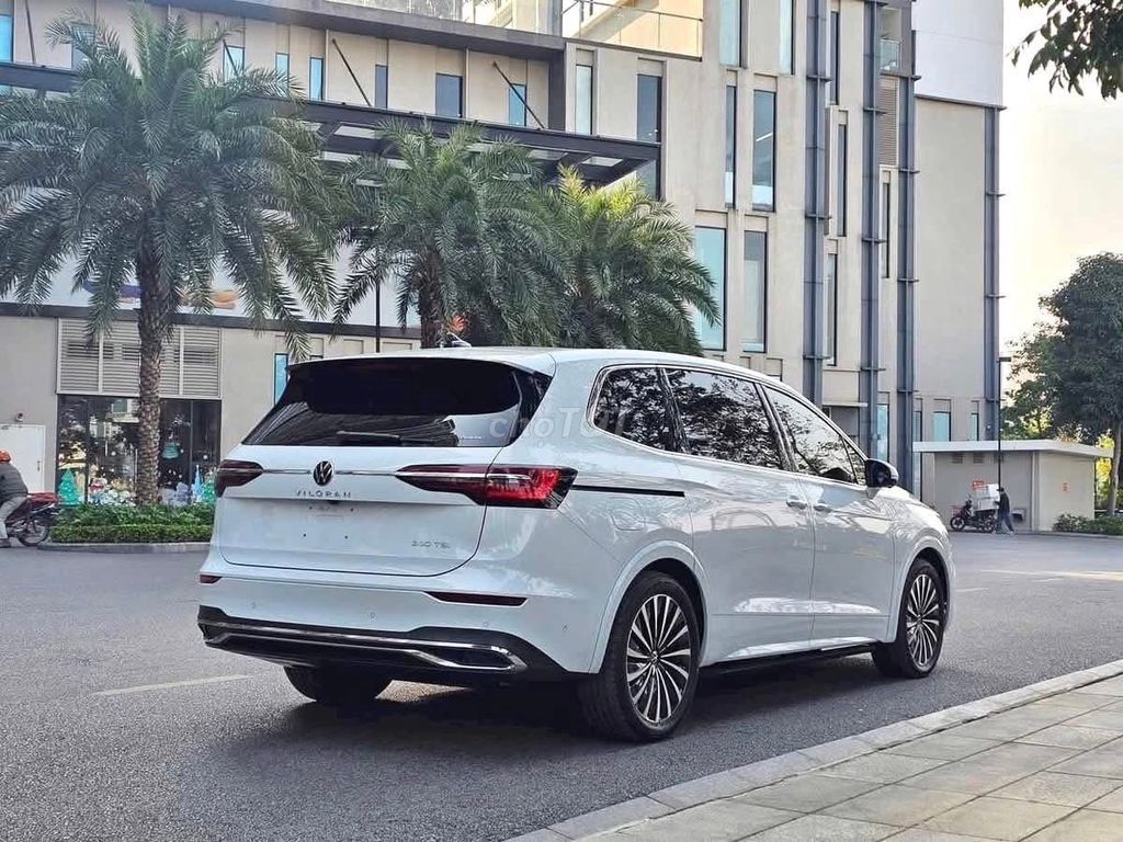 Volkswagen Viloran 2025 – 679 triệu, nhận xe ngay. Mua bán Ô tô tại Thành phố Thủ Đức Tp Hồ Chí Minh được đăng bởi Quang Nguyễn hình 4