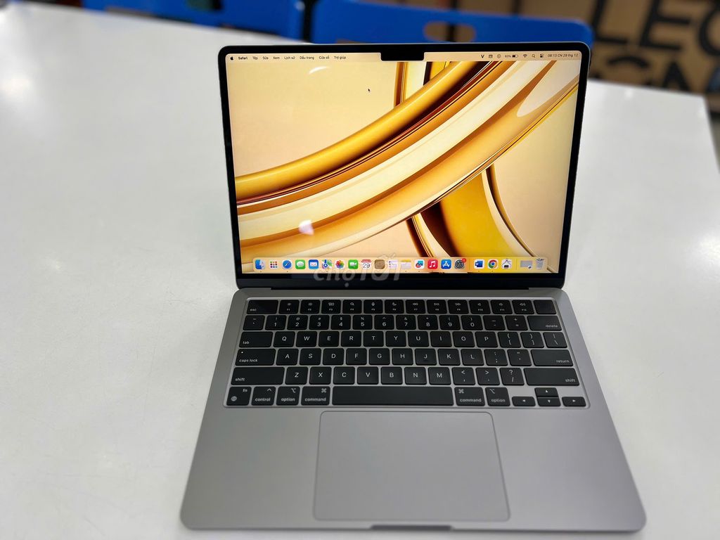 Macbook Air M2 Giá Chạm Đáy Cực Sale