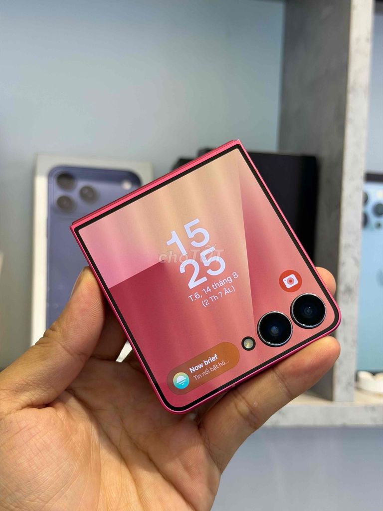 Samsung Z Flip7 512GB Hồng 12GB 2 sim 98%. Mua bán Điện thoại tại Quận 3 Tp Hồ Chí Minh được đăng bởi Trịnh Quang Linh hình 1
