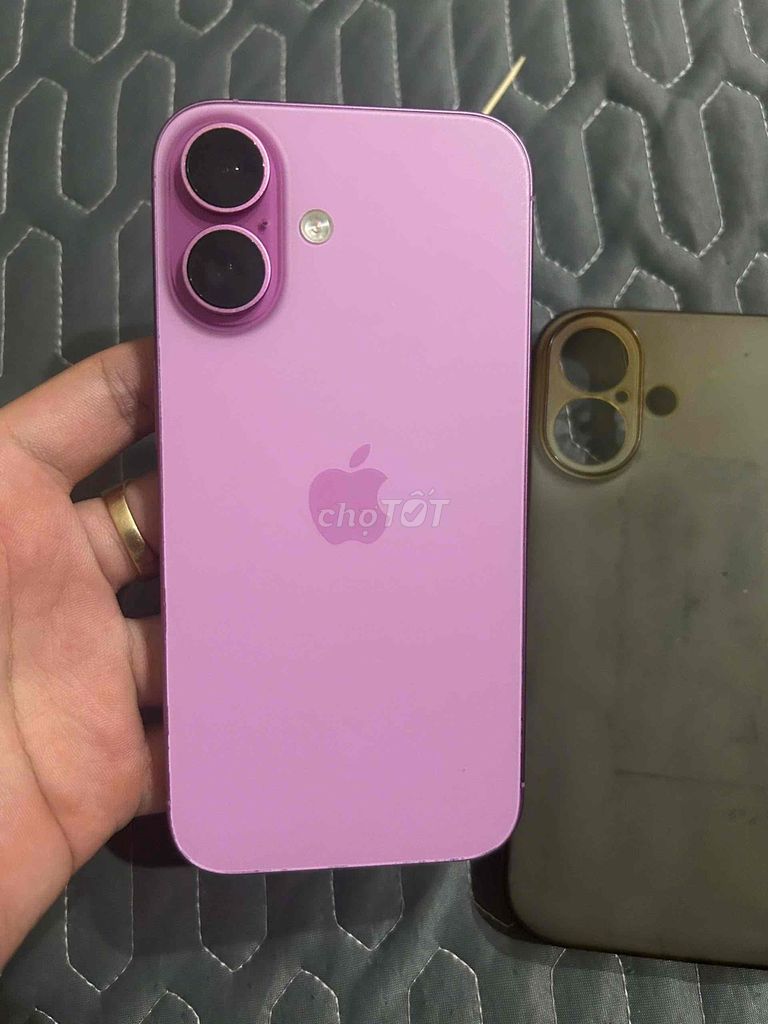 Apple iPhone 16 Hồng zin cần Gl xún đời ạ. Mua bán Điện thoại tại Quận 12 Tp Hồ Chí Minh được đăng bởi Win hình 1