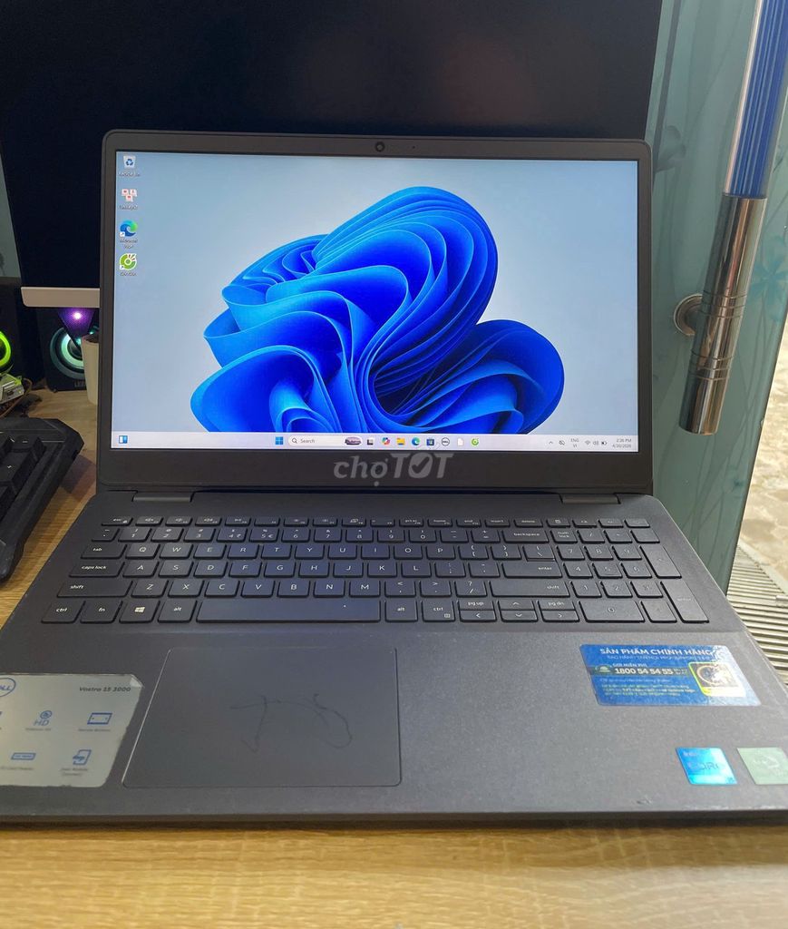 Laptop Dell Vostro i5-11th 8GB/256GB MX330 15inch. Mua bán Laptop tại Quận Gò Vấp Tp Hồ Chí Minh được đăng bởi KD Computer Shop hình 1