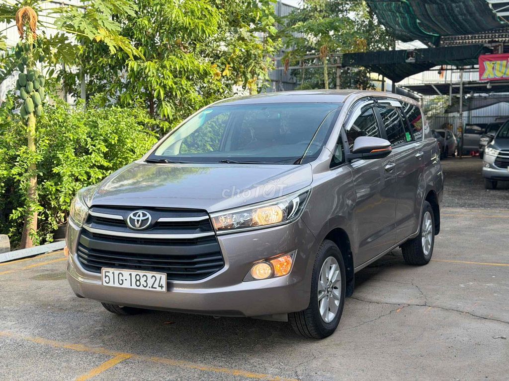 Toyota Innova 2018 photo 2
