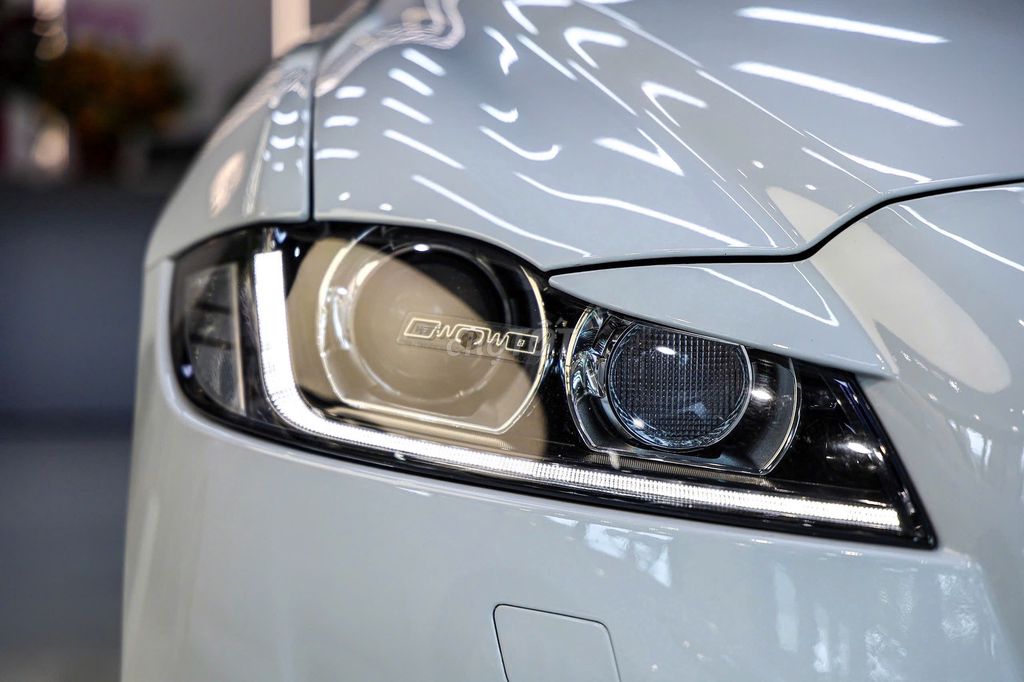 Jaguar XF Pure 2.0 AT 2017 - 1 Chủ Từ Đầu. Mua bán Ô tô tại Quận Tân Bình Tp Hồ Chí Minh được đăng bởi FatCar Auto hình 2