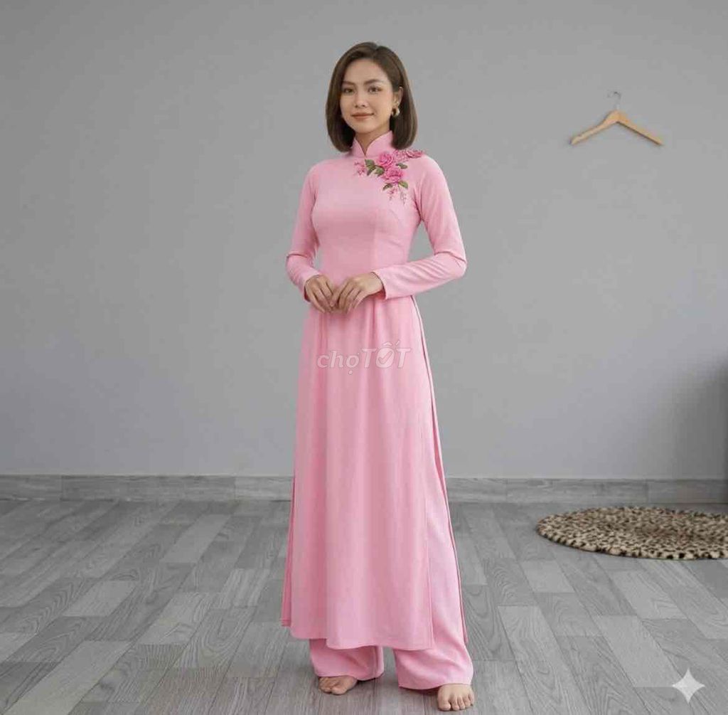 Áo dài Nữ Vải size M. Mua bán Quần áo tại Huyện Hoài Đức Hà Nội được đăng bởi Lan Nguyen hình 1