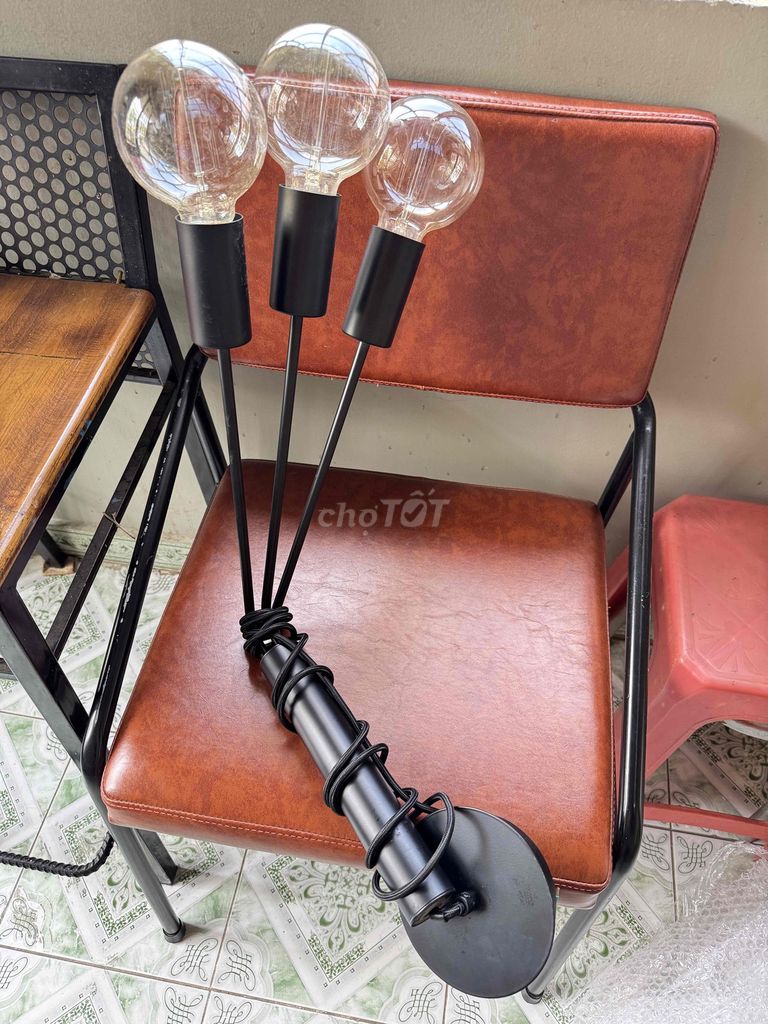 Đèn trang trí phòng khách màu Đen. Mua bán Đèn tại Quận 3 Tp Hồ Chí Minh được đăng bởi Shin hình 1