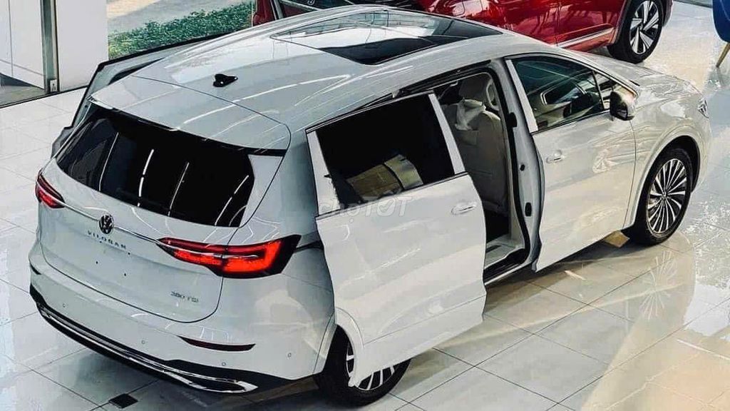 Volkswagen Viloran 2025 Bản Cao QT Hấp Dẫn. Mua bán Ô tô tại Quận Tân Bình Tp Hồ Chí Minh được đăng bởi Phương Thảo hình 5