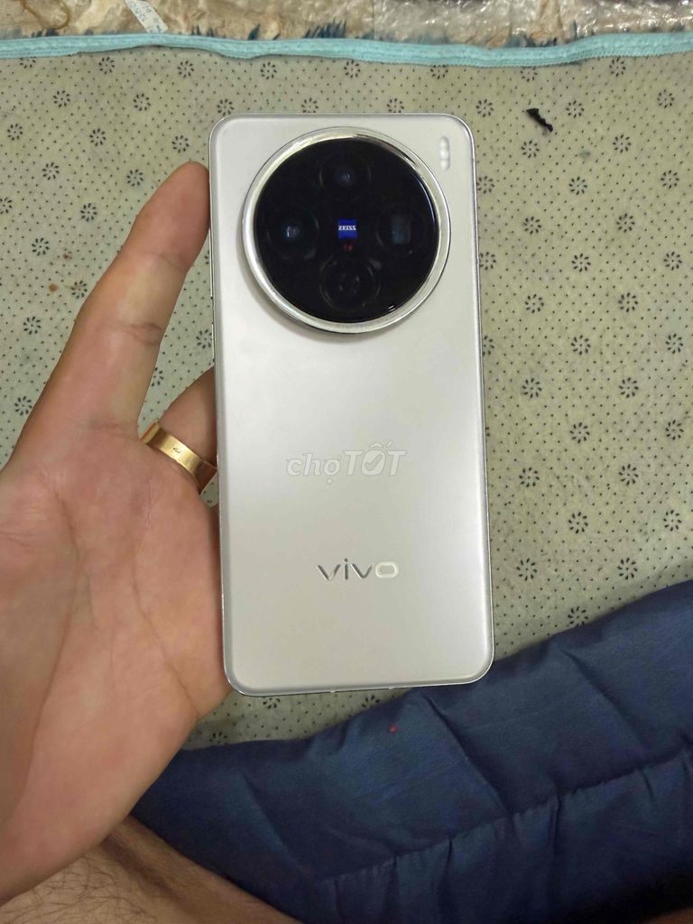 Vivo X200 12GB/256GB Bạc. Mua bán Điện thoại tại Quận Tân Bình Tp Hồ Chí Minh được đăng bởi Nguyễn Thắng Mobile hình 1