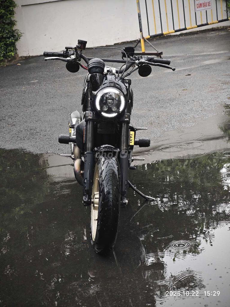 Ducati cafe racer chưa từng ra khỏi thành phố. Mua bán Xe máy tại Thành phố Thủ Đức Tp Hồ Chí Minh được đăng bởi Tonkin hình 4