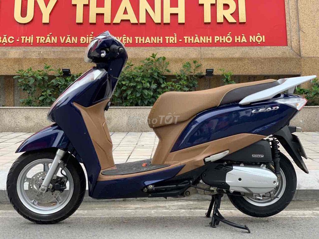 Bán lead 125 đky 2016 máy zin sơn zin chính chủ. Mua bán Xe máy tại Huyện Thanh Trì Hà Nội được đăng bởi xe máy chính hãng hình 2