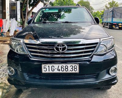 Toyota Fortuner 2014 2.7V 4x2 AT - 176000 km. Mua bán Ô tô tại Thành phố Thuận An Bình Dương được đăng bởi Nguyen Thomas