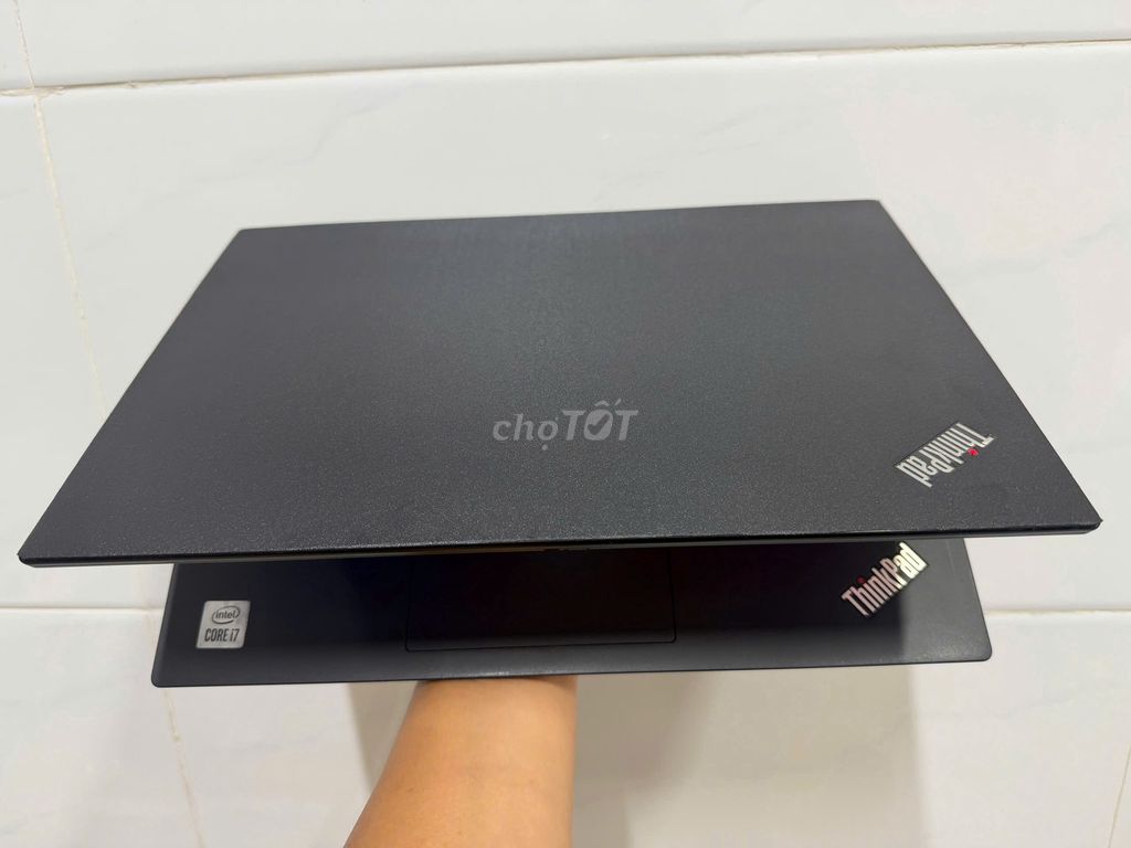 Lenovo Thinkpad X13 i7-10510U 13.3 inch 16GB/256GB. Mua bán Laptop tại Quận Tân Bình Tp Hồ Chí Minh được đăng bởi Nguyễn Phi triều hình 1