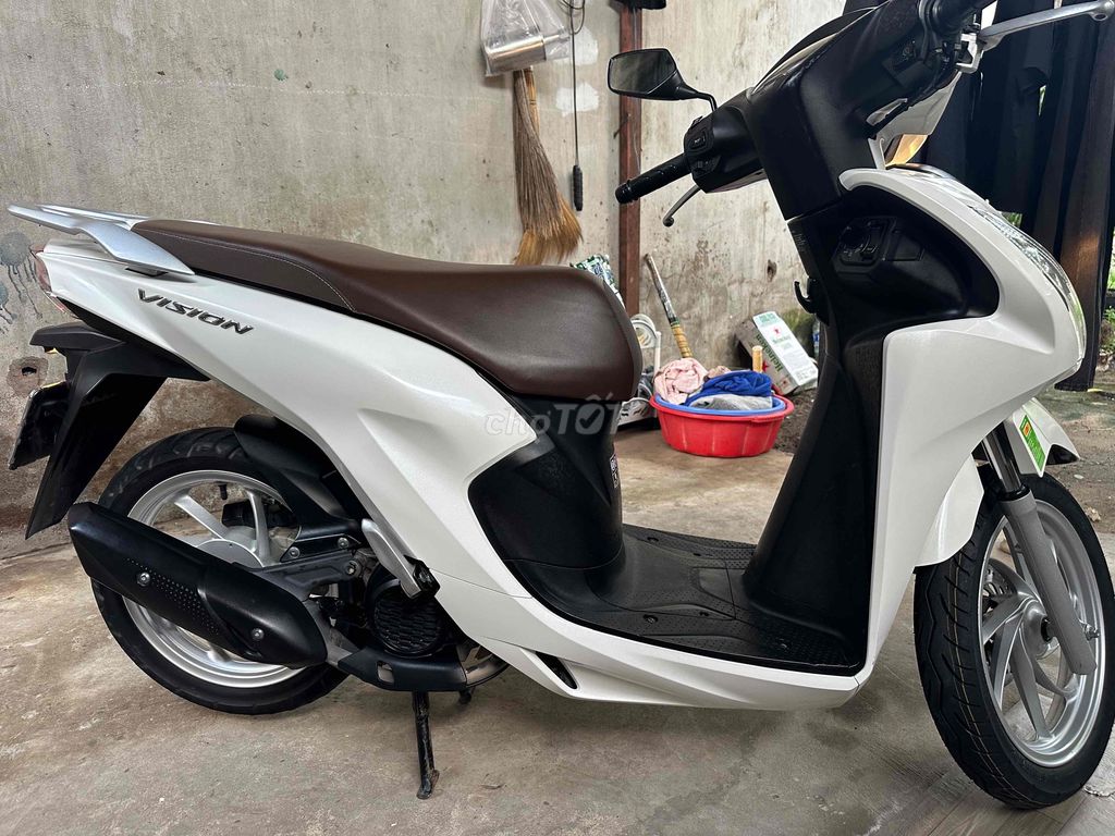 Honda Vision Белый