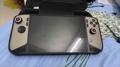 msi claw 8 ai plus 32/1tb bh 26/10/2027. Mua bán Laptop tại Thành phố Buôn Ma Thuột Đắk Lắk được đăng bởi Cuchip Cuchip1982