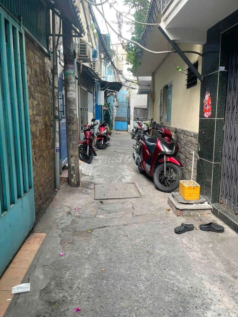 bán nhà trêt tiện xây mới gần TTTM Parcmall