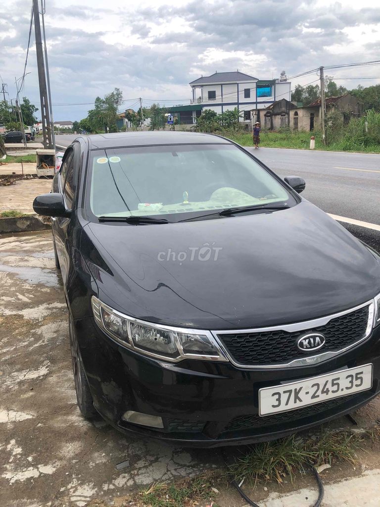 Kia Forte 2011 SX 1.6 MT - 11000 km. Mua bán Ô tô tại Huyện Quỳnh Lưu Nghệ An được đăng bởi Chu Văn Quang hình 4