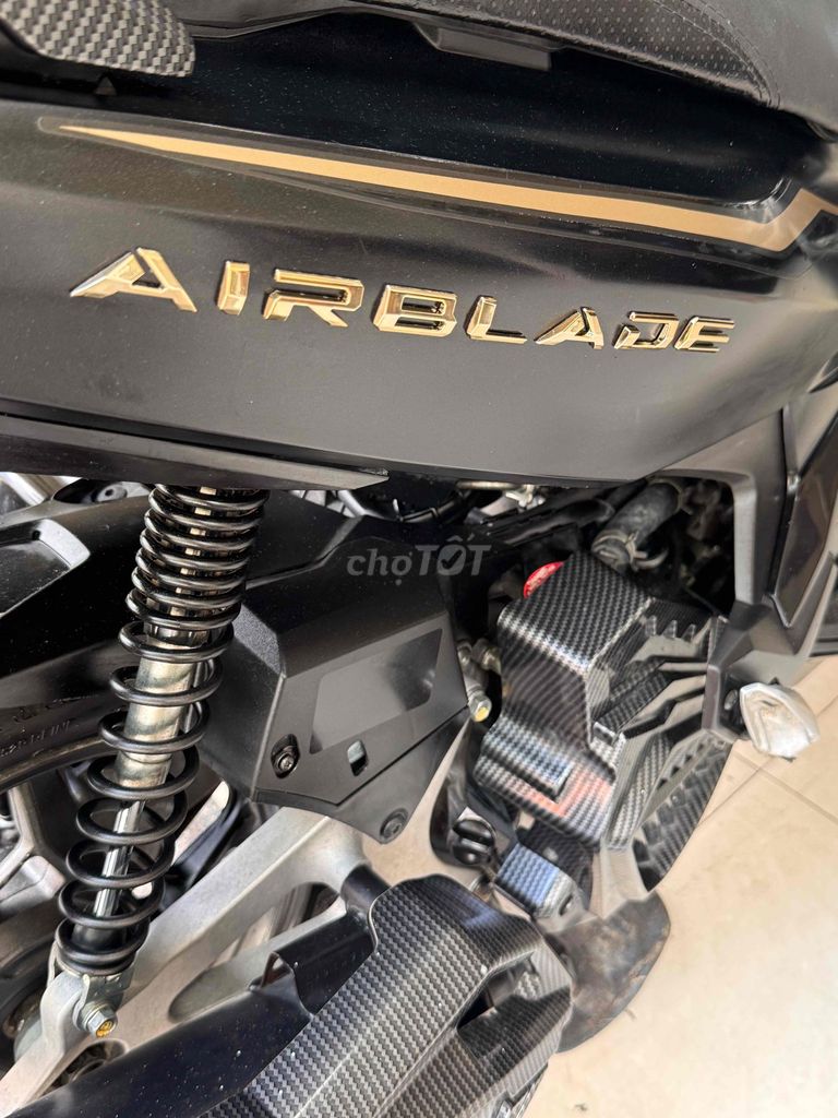 Air Blade 125 Fi матовый черный спецверсия 2021, Smartkey, госномер Хошимина