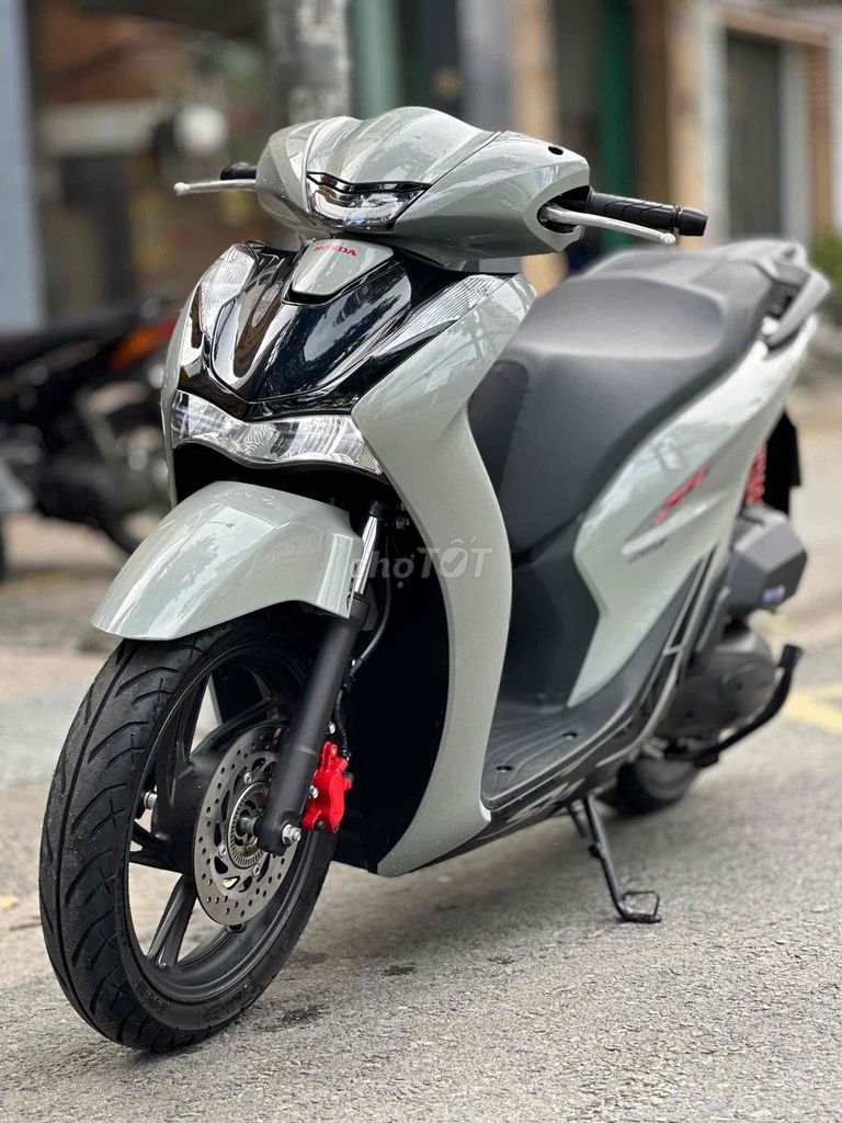 🛑Sh 160i Thắng ABS 2023 chính chủ siêu lướt. Mua bán Xe máy tại Thành phố Biên Hòa Đồng Nai được đăng bởi Huỳnh Ý hình 1